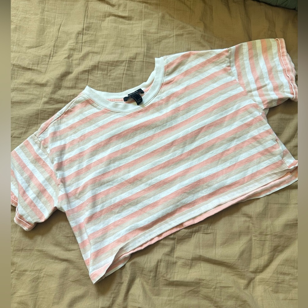 crop tee